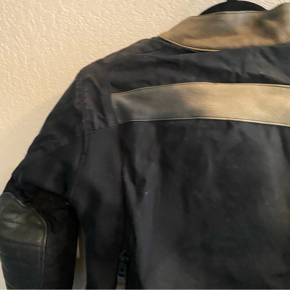 ICON Black and tan Motorcycle Jacket women’s small - Picture 15 of 16